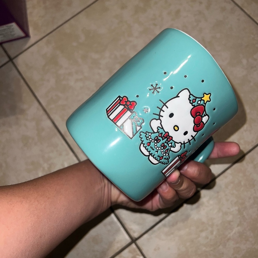 Hello kitty Mug - Picture 2 of 3